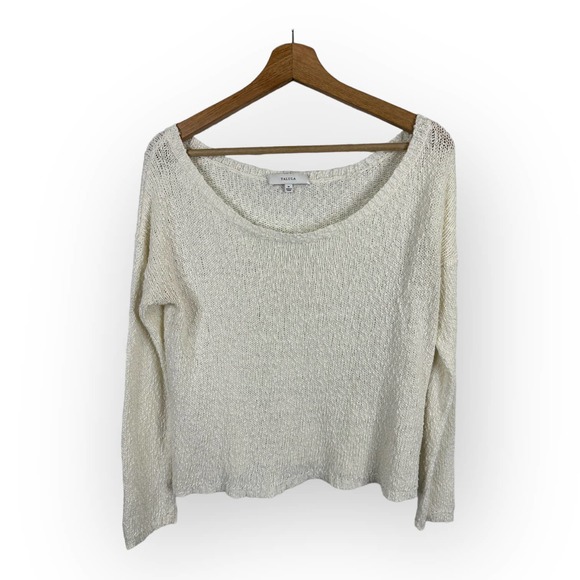 Aritzia Sweaters - Talula Aritzia Womens size Medium White Open Knit Long Sleeve Sweater